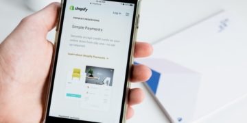 Shopify For E-Commerce