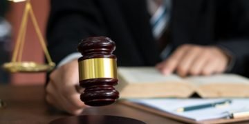 Criminal Defense Lawyer