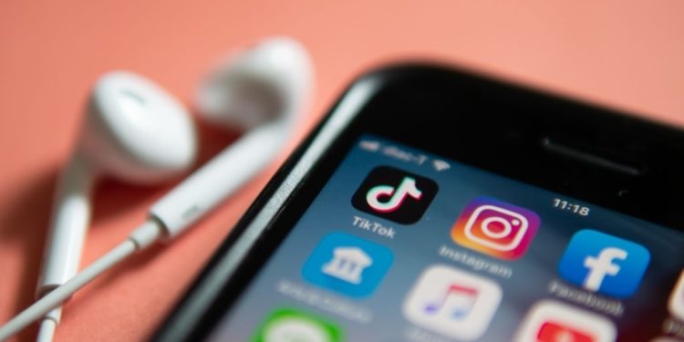 how to make money with tiktok