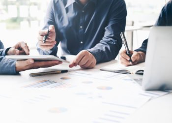 How Financial Advisors Help You Reach Your Financial Goals