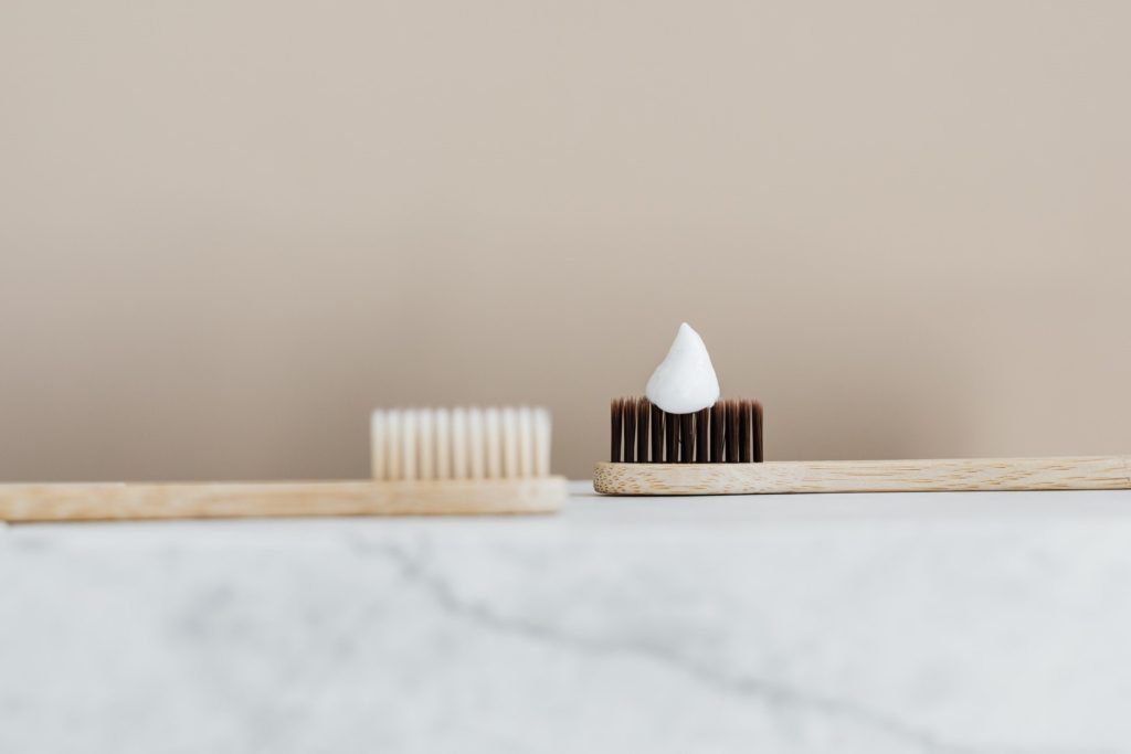 Are You Using The Right Toothpaste For Your Teeth?