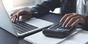 How to Save Costs When Running a Business