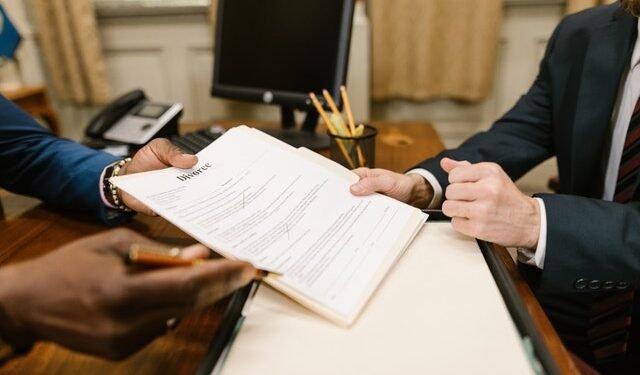 Hiring A Good Divorce Lawyer