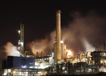 Oil Refinery