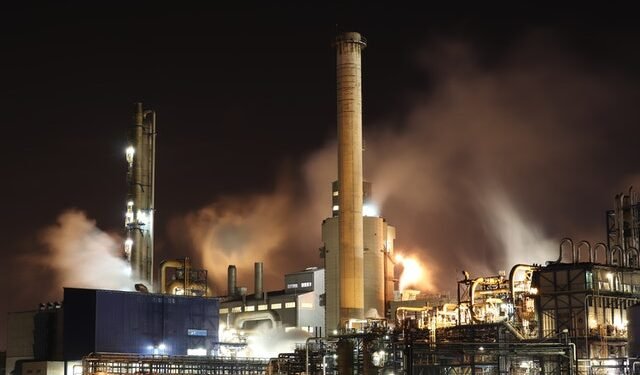 Oil Refinery