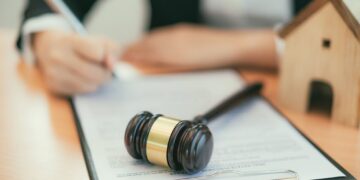 Construction Accident Lawyer