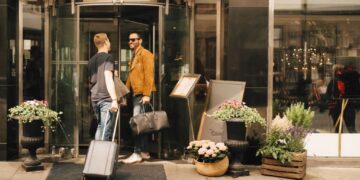 Mistakes Hotels Make When Advertising