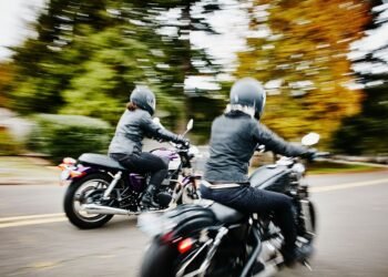wearing motorcycle jacket while riding