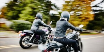 wearing motorcycle jacket while riding
