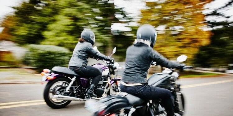 wearing motorcycle jacket while riding