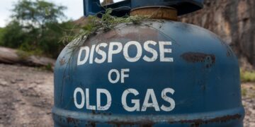 Dispose of Old Gas