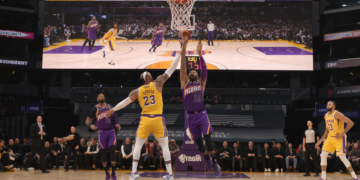 Phoenix Suns vs Lakers Match